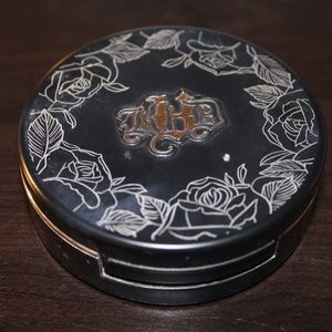 Kat Von D Lock It Foundation